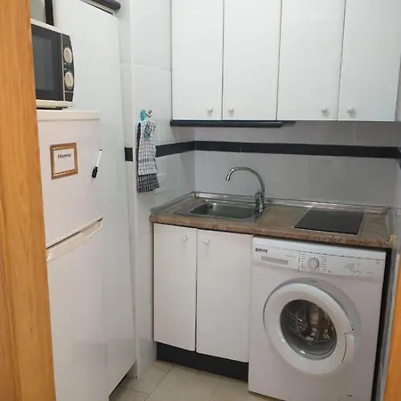 Cosy Flat With Pool Access Apartment